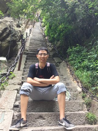 杨海龙.jpg 杨海龙.jpg