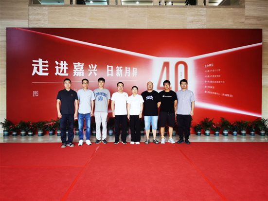 e25cf82cfe7b2357b292a0abf877d9c